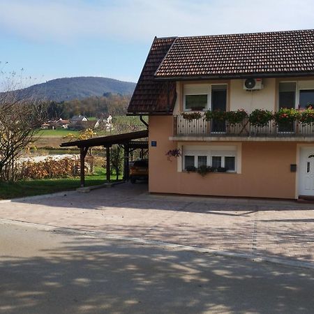 Apartament Izvor Ogulin Zewnętrze zdjęcie